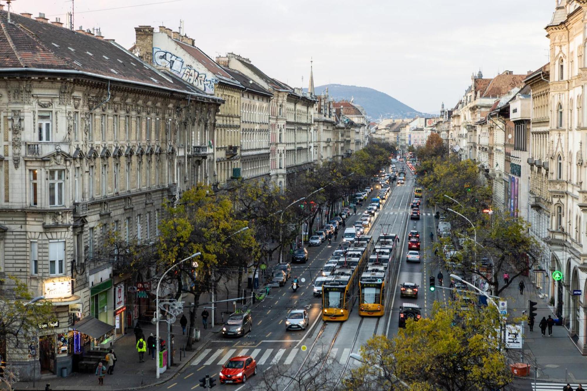 Erzsebet19 Apartment Budapest Ngoại thất bức ảnh