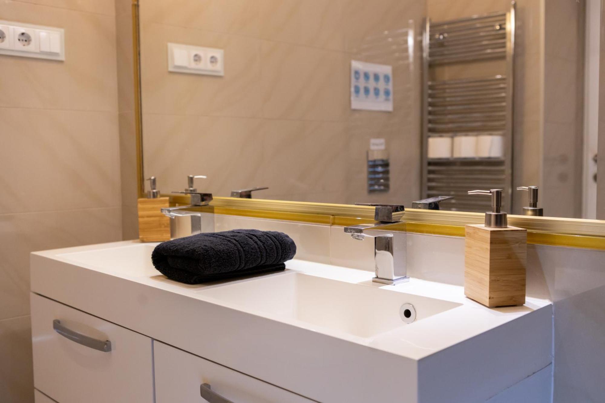 Erzsebet19 Apartment Budapest Ngoại thất bức ảnh