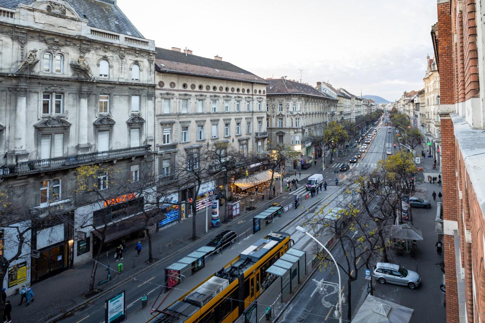 Erzsebet19 Apartment Budapest Ngoại thất bức ảnh